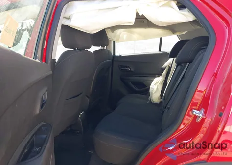 2020 Chevrolet Trax Ls z USA, uszkodzony, nr VIN KL7CJKSB3LB333660